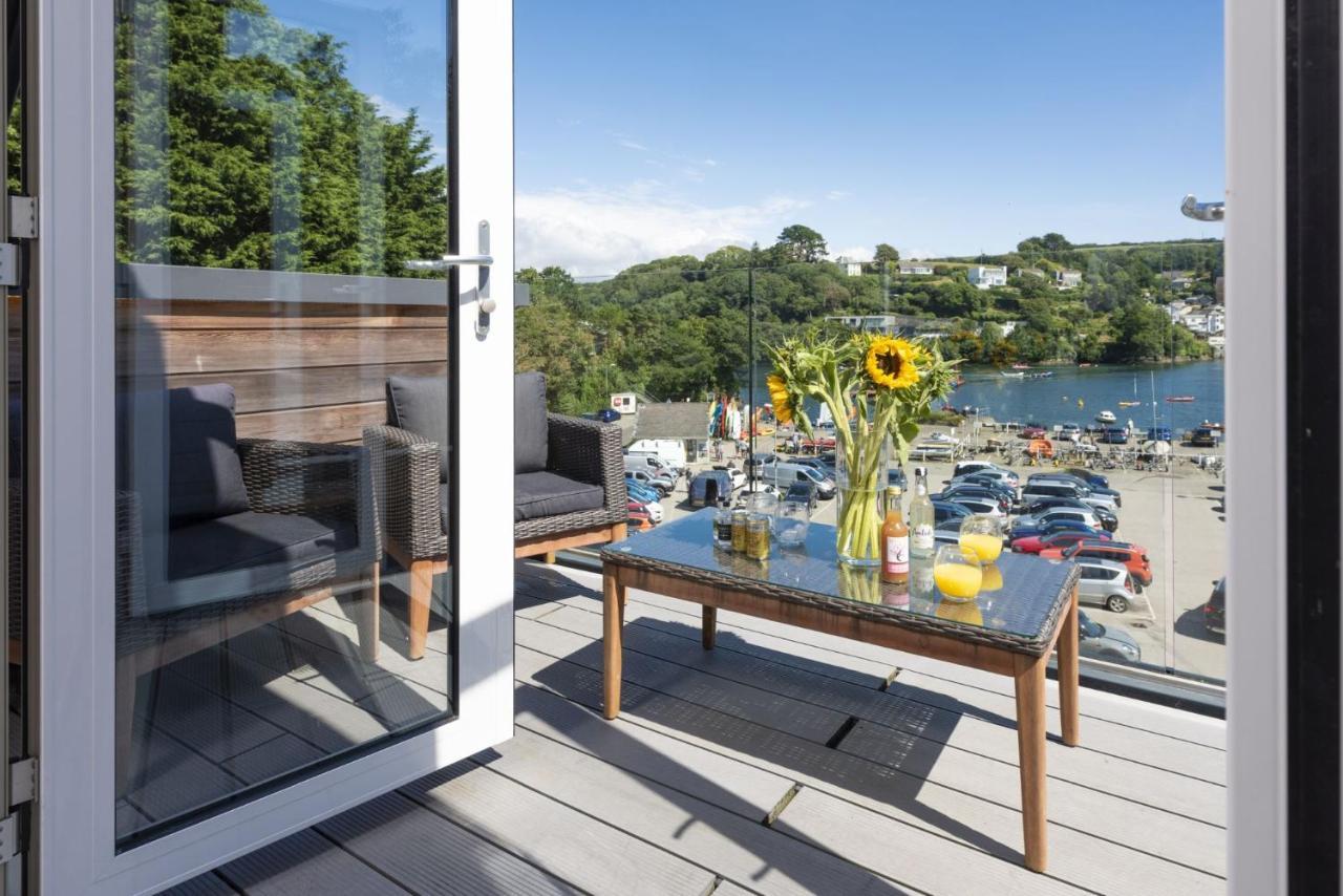 Fowey Penthouse, Fowey Apartment ภายนอก รูปภาพ