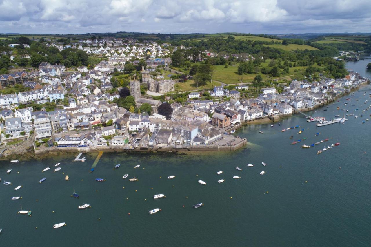 Fowey Penthouse, Fowey Apartment ภายนอก รูปภาพ